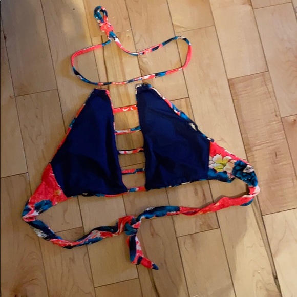 Swimsuit bikini top size S - Picture 2 of 2